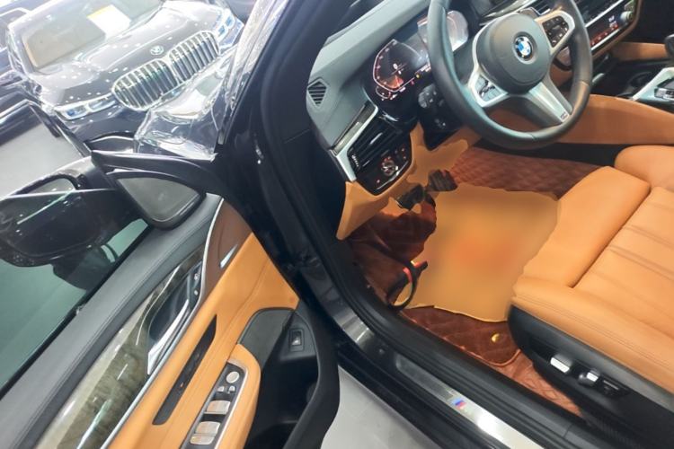 Used BMW 6 Series GT 2019 630i M Sport Package Driver Seat