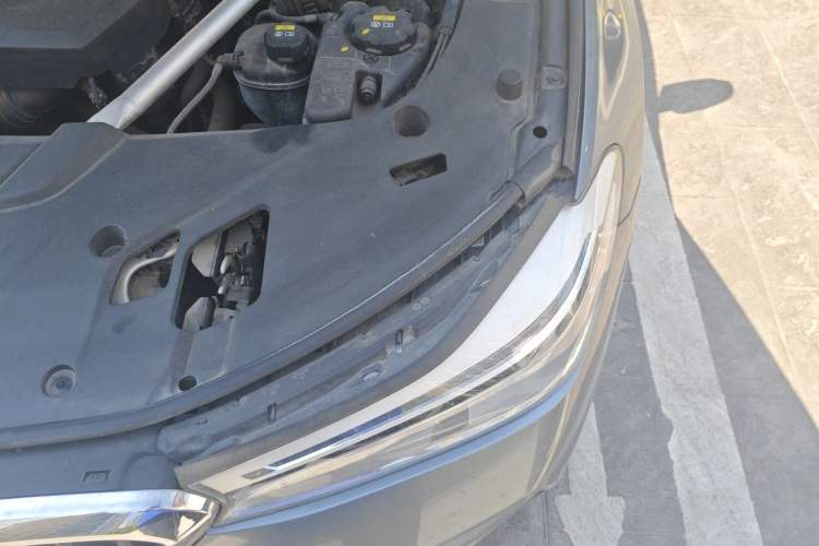 Used BMW 6 Series GT 2019 630i M Sport Touring Edition Engine Bay Left