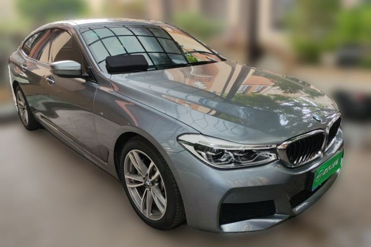 Used BMW 6 Series GT 2019 630i M Sport Package Front Right 45 Deg
