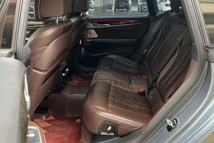 Used BMW 6 Series GT 2019 630i M Sport Touring Edition Interior 1