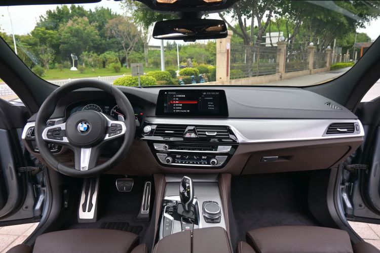 Used BMW 6 Series GT 2019 630i M Sport Touring Edition Interior 1
