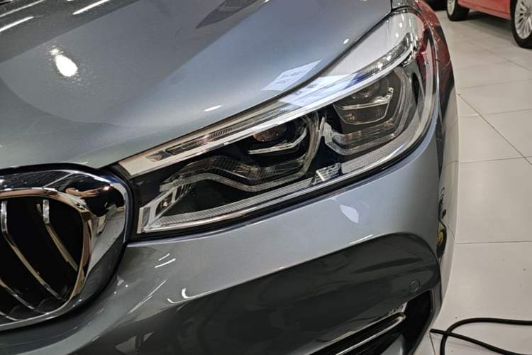Used BMW 6 Series GT 2019 630i Luxury Design Package Left Front Headlight