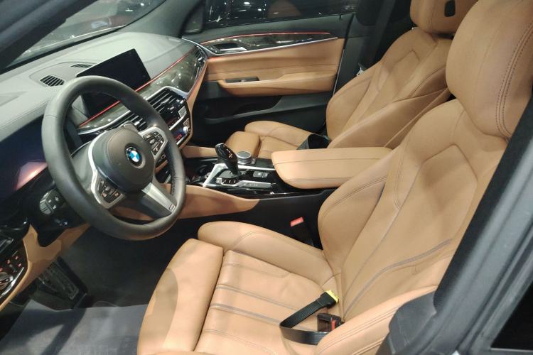 Used BMW 6 Series GT 2019 630i M Sport Package Left Front Seat