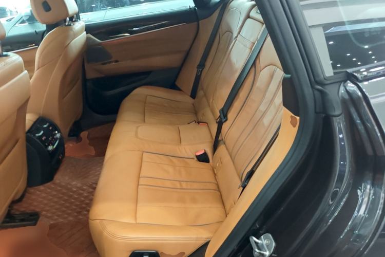 Used BMW 6 Series GT 2019 630i M Sport Package Left Rear Seat