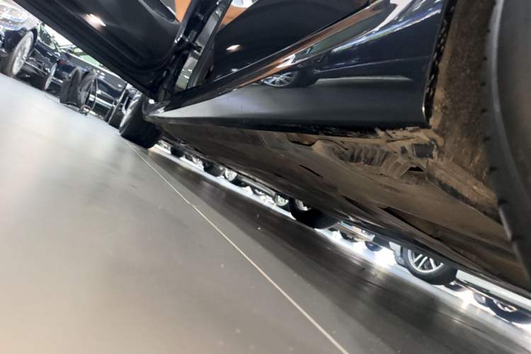 Used BMW 6 Series GT 2019 630i M Sport Package Left Side Sill