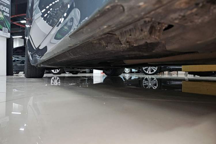 Used BMW 6 Series GT 2019 630i Luxury Design Package Right Side Sill