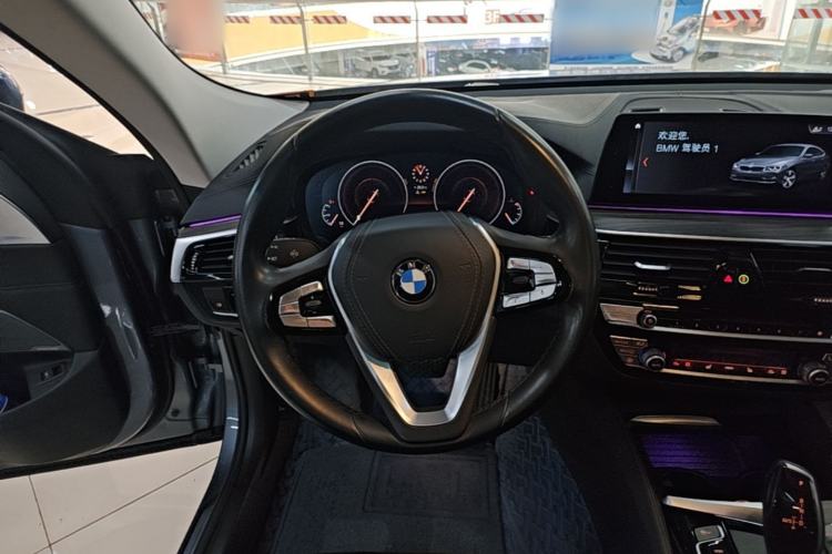 Used BMW 6 Series GT 2019 630i Luxury Design Package Steering Wheel