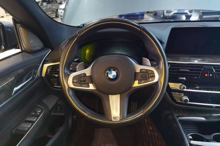 Used BMW 6 Series GT 2019 630i M Sport Package Steering Wheel