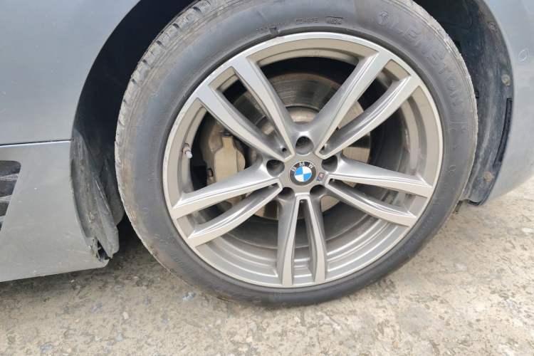 Used BMW 6 Series GT 2019 630i M Sport Package Right Front Wheel Hub
