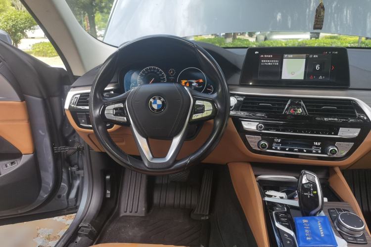 Used BMW 6 Series GT 2019 630i Luxury Design Package Steering Wheel