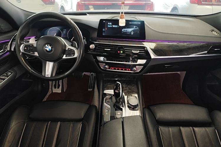 Used BMW 6 Series GT 2019 630i M Sport Package Center Console