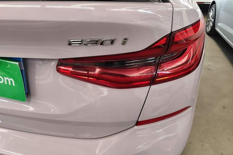 Used BMW 6 Series GT 2019 630i M Sport Package Exterior 3