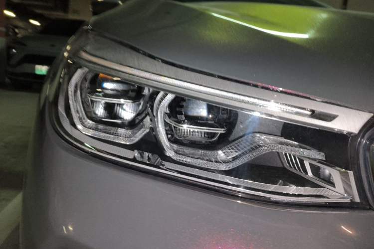 Used BMW 6 Series GT 2019 630i M Sport Package Right Front Headlight