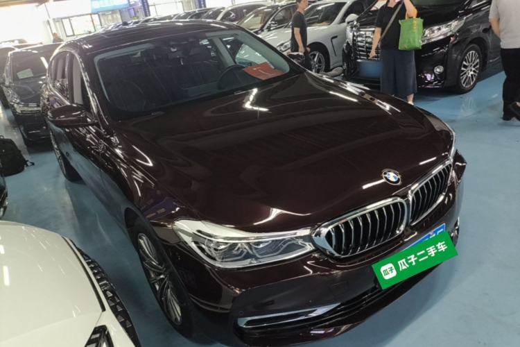 Used BMW 6 Series GT 2019 630i Luxury Design Package Front Right 45 Deg