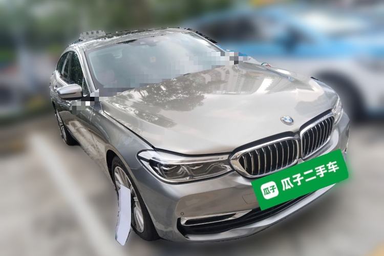 Used BMW 6 Series GT 2019 630i Luxury Design Package Front Right 45 Deg
