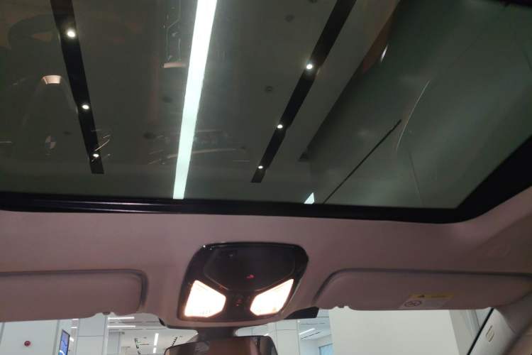 Used BMW 6 Series GT 2019 630i Luxury Design Package Headliner