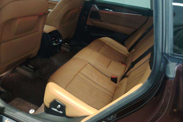 Used BMW 6 Series GT 2019 630i Luxury Design Package Left Rear Seat