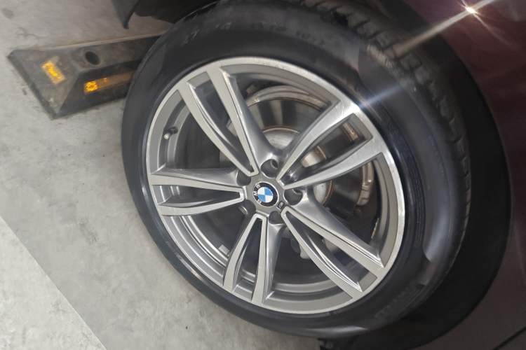 Used BMW 6 Series GT 2019 630i M Sport Package Right Rear Wheel Hub