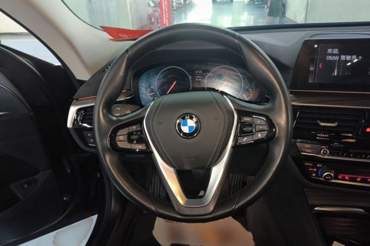 Used BMW 6 Series GT 2019 630i Luxury Design Package Steering Wheel