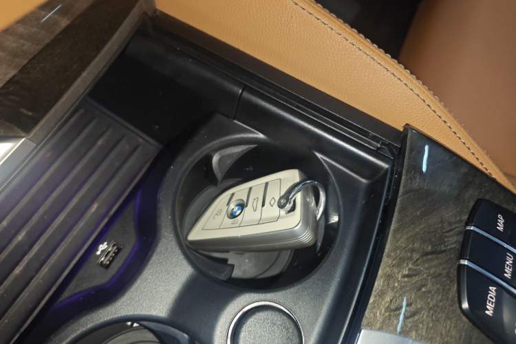 Used BMW 6 Series GT 2019 630i M Sport Package Vehicle Key