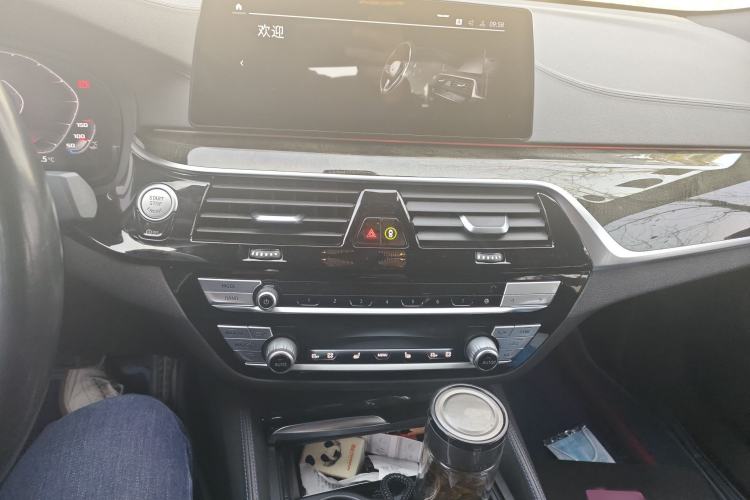 Used BMW 6 Series GT 2019 630i M Sport Package Audio And AC Panel