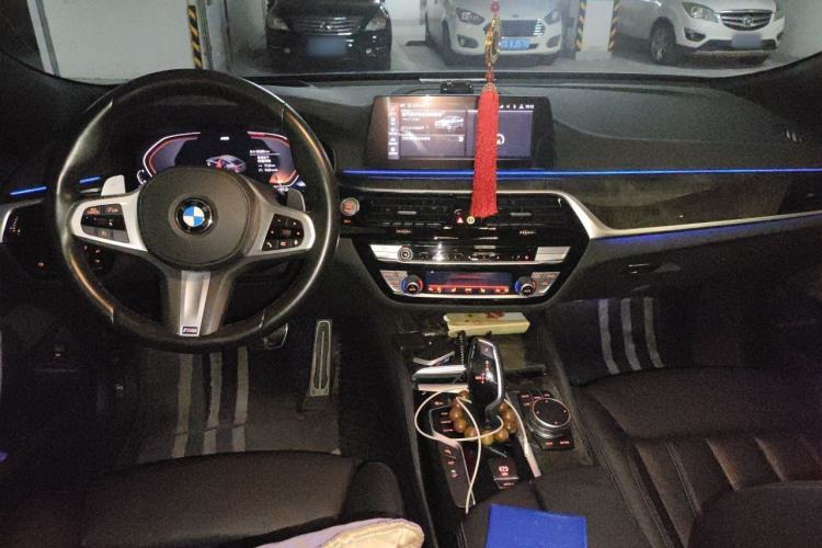 Used BMW 6 Series GT 2019 630i M Sport Package Center Console