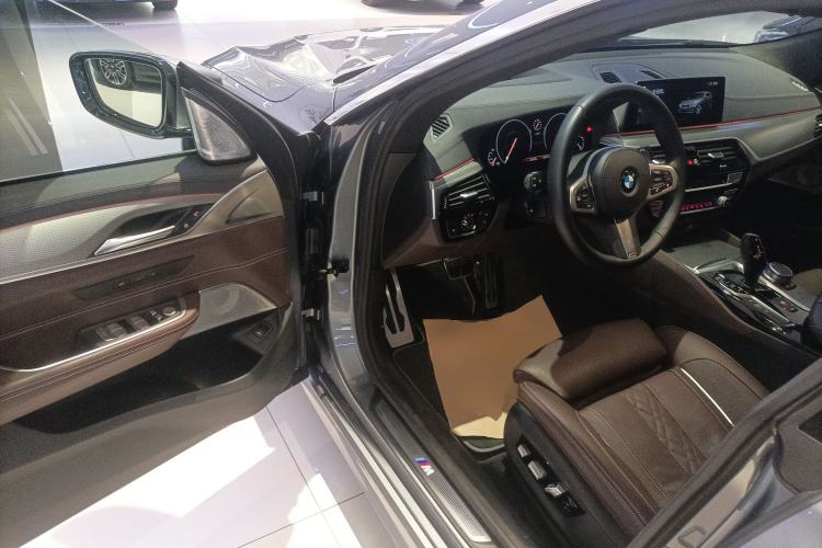 Used BMW 6 Series GT 2019 630i M Sport Touring Edition Driver Seat