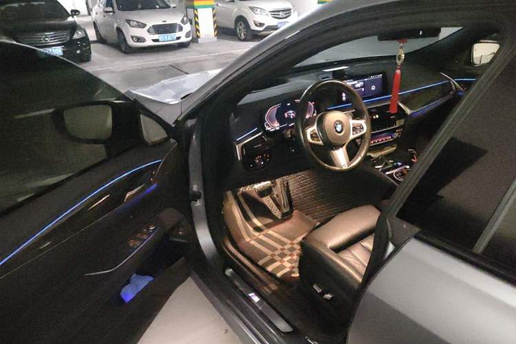 Used BMW 6 Series GT 2019 630i M Sport Package Driver Seat