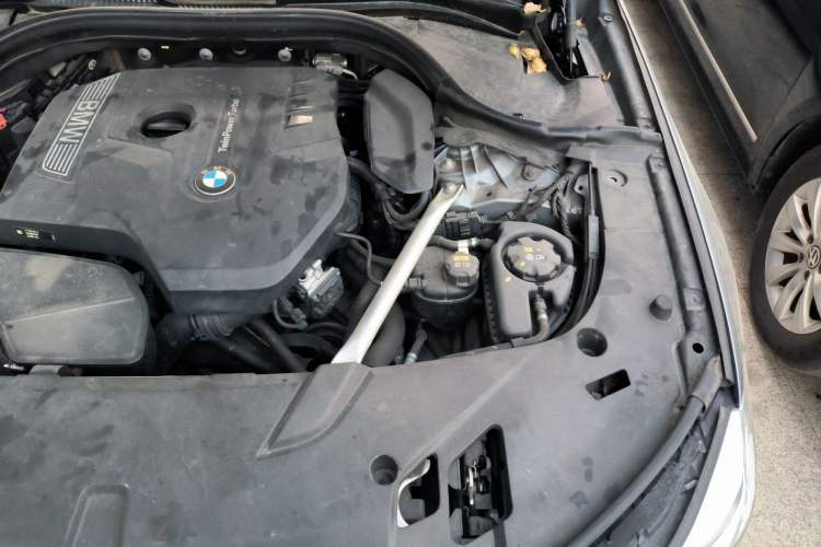Used BMW 6 Series GT 2019 630i Luxury Design Package Engine Bay Left