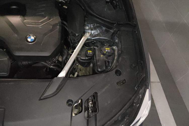 Used BMW 6 Series GT 2019 630i M Sport Package Engine Bay Left