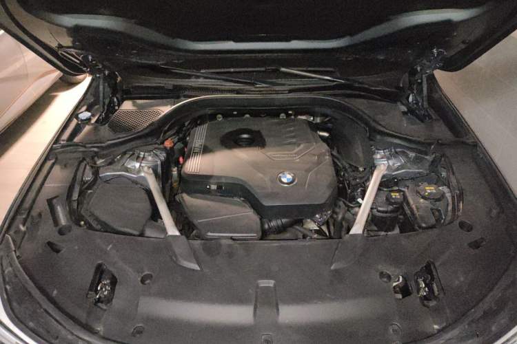 Used BMW 6 Series GT 2019 630i M Sport Package Engine Bay