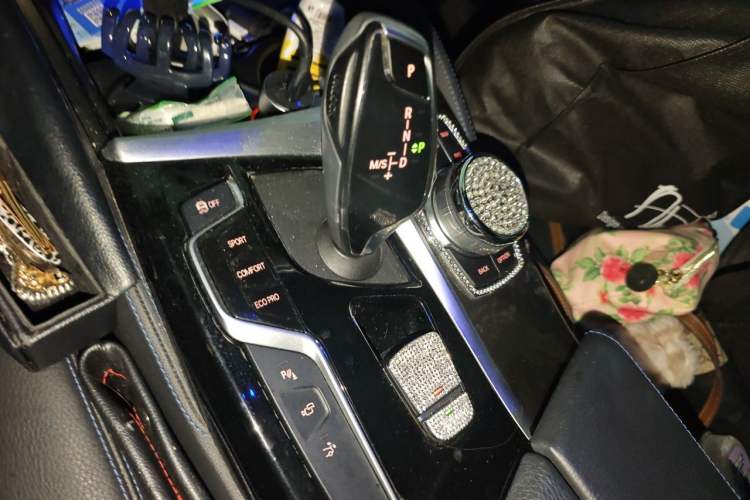 Used BMW 6 Series GT 2019 630i M Sport Package Gear Lever