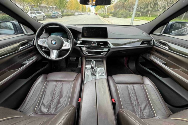 Used BMW 6 Series GT 2019 630i M Sport Touring Edition Interior 1