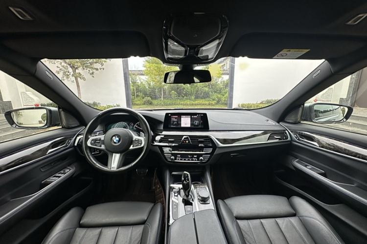 Used BMW 6 Series GT 2019 630i M Sport Package Interior 2