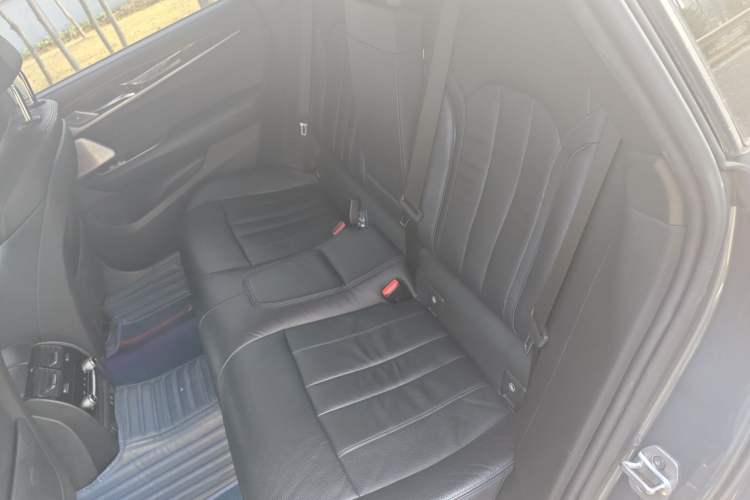 Used BMW 6 Series GT 2019 630i M Sport Package Interior 4