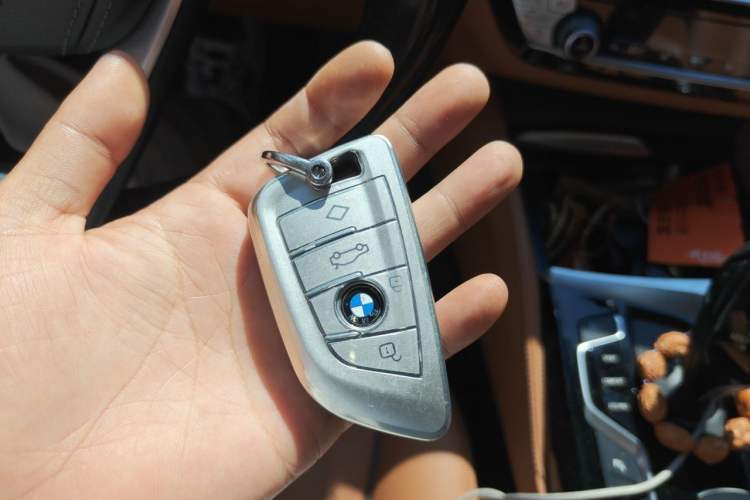 Used BMW 6 Series GT 2019 630i Luxury Design Package Vehicle Key
