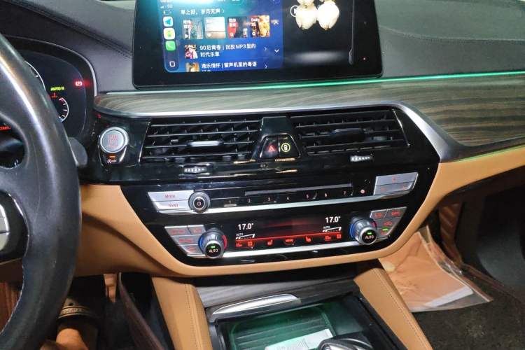 Used BMW 6 Series GT 2019 630i Luxury Design Package Audio And AC Panel