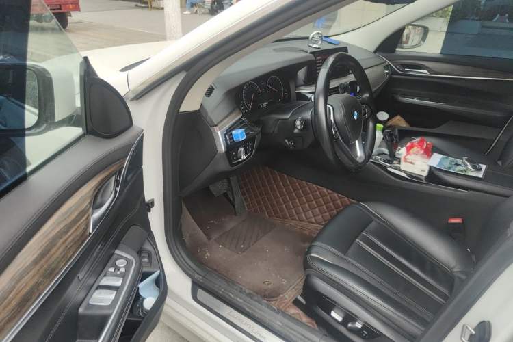 Used BMW 6 Series GT 2019 630i Luxury Design Package Driver Seat