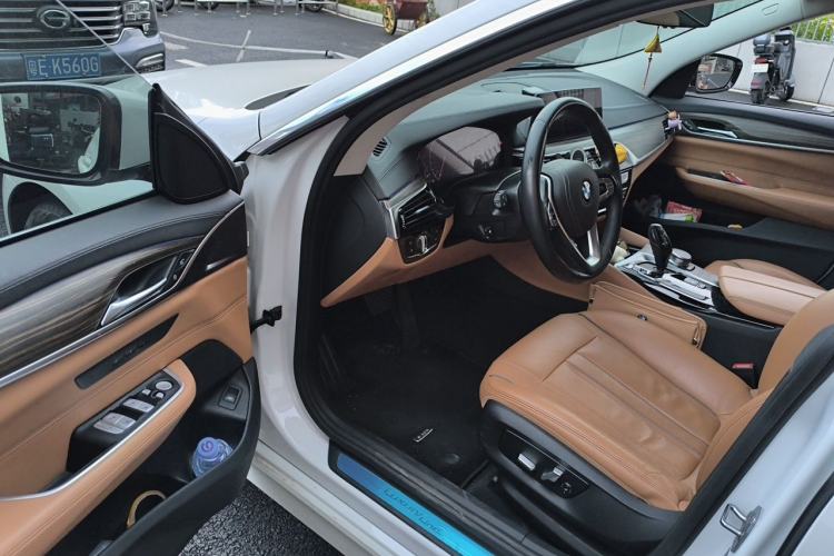 Used BMW 6 Series GT 2019 630i Luxury Design Package Driver Seat