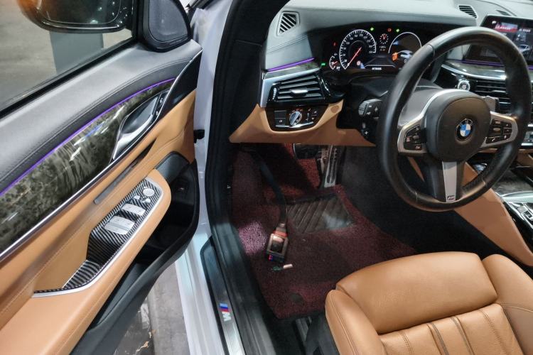 Used BMW 6 Series GT 2019 630i M Sport Package Driver Seat