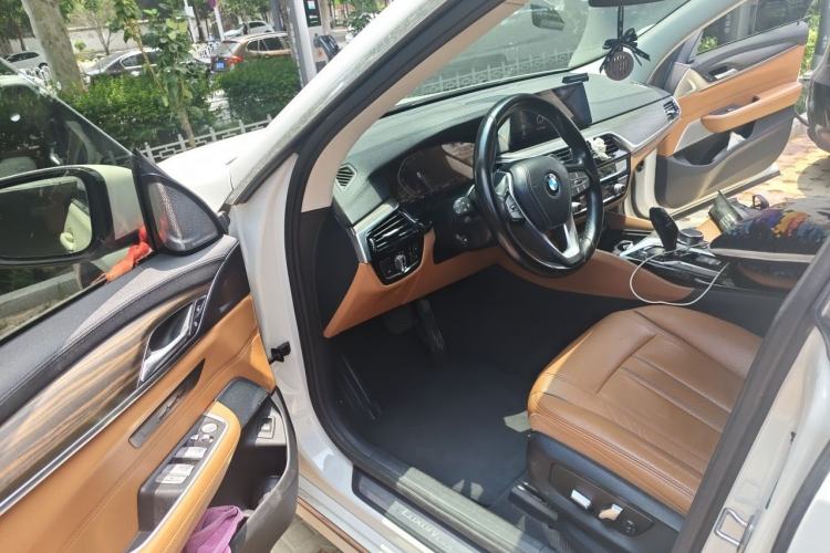 Used BMW 6 Series GT 2019 630i Luxury Design Package Driver Seat