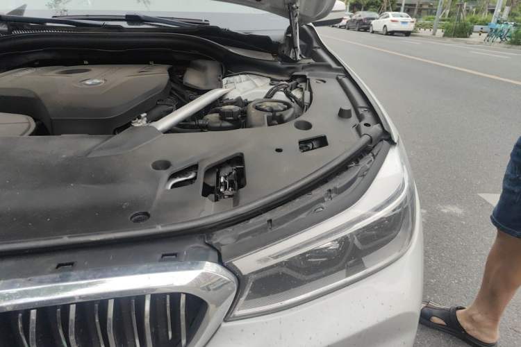 Used BMW 6 Series GT 2019 630i Luxury Design Package Engine Bay Left