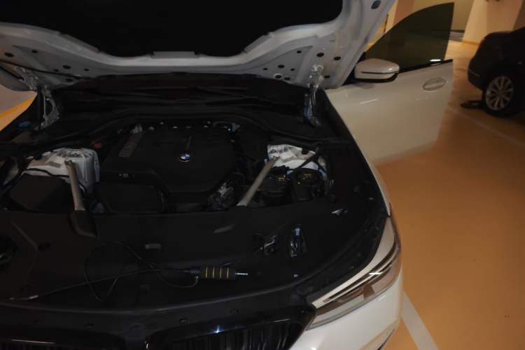 Used BMW 6 Series GT 2019 630i M Sport Package Engine Bay Left
