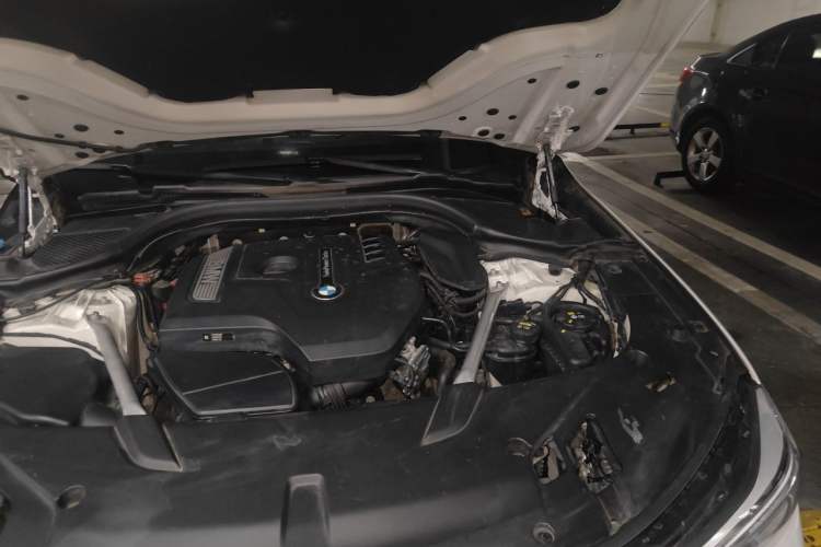 Used BMW 6 Series GT 2019 630i M Sport Touring Edition Engine Bay Left