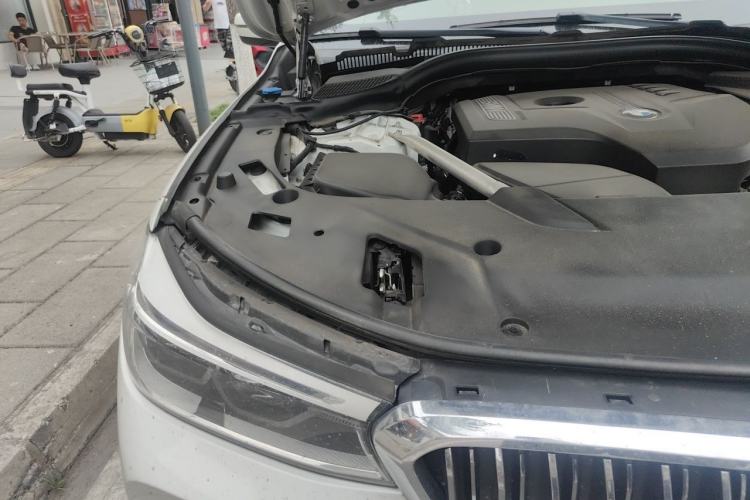 Used BMW 6 Series GT 2019 630i Luxury Design Package Engine Bay Right