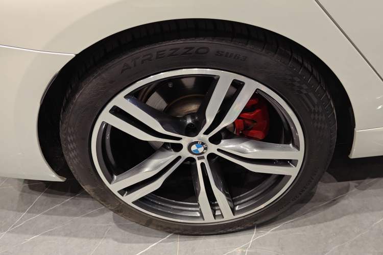 Used BMW 6 Series GT 2019 630i M Sport Touring Edition Exterior 4