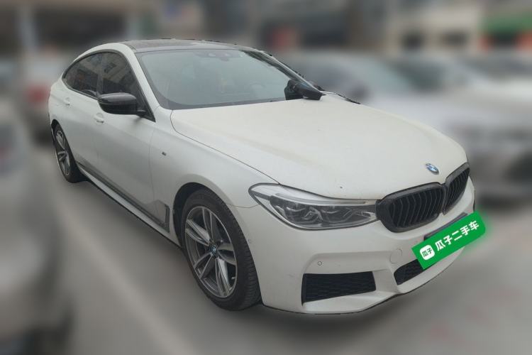 Used BMW 6 Series GT 2019 630i M Sport Package Front Right 45 Deg