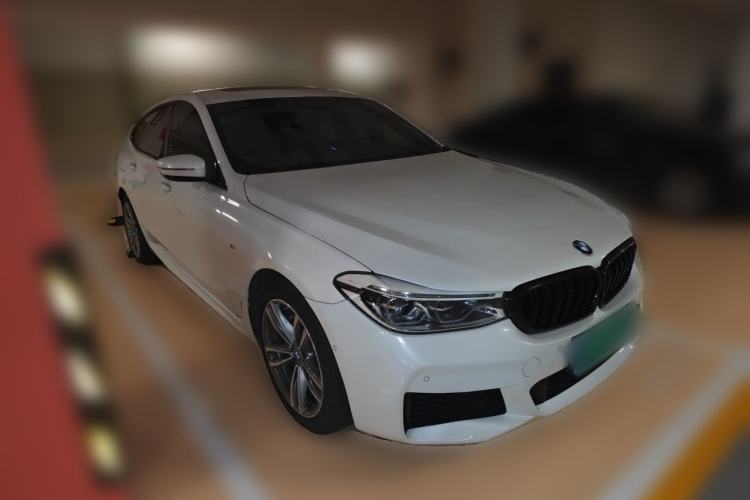 Used BMW 6 Series GT 2019 630i M Sport Package Front Right 45 Deg