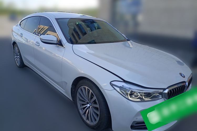 Used BMW 6 Series GT 2019 630i M Sport Package Front Right 45 Deg