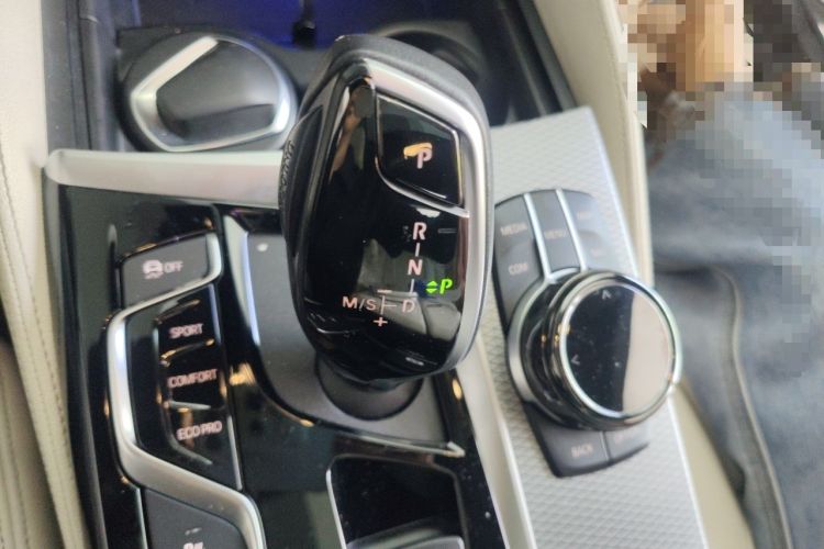 Used BMW 6 Series GT 2019 630i M Sport Touring Edition Gear Lever
